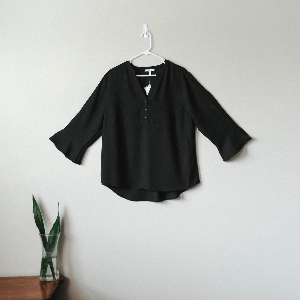 MAURICES BLACK BLOUSE BELL SLEEVES SIZE L NWT